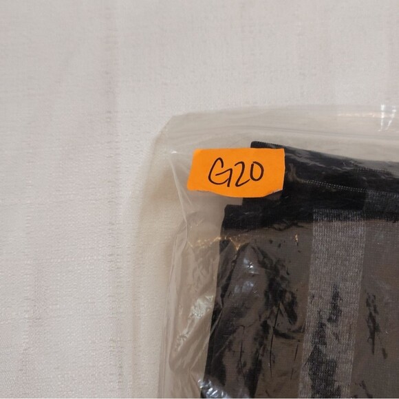 Spanx Seamless Track Stripe Leggings Gray Graphite Dust Size Small - Picture 9 of 9